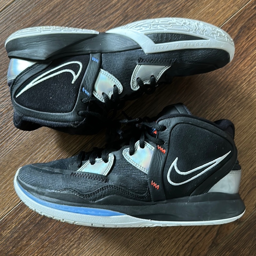 Nike Kyrie Infinity ‘Fire and Ice’ Basketball Shoes